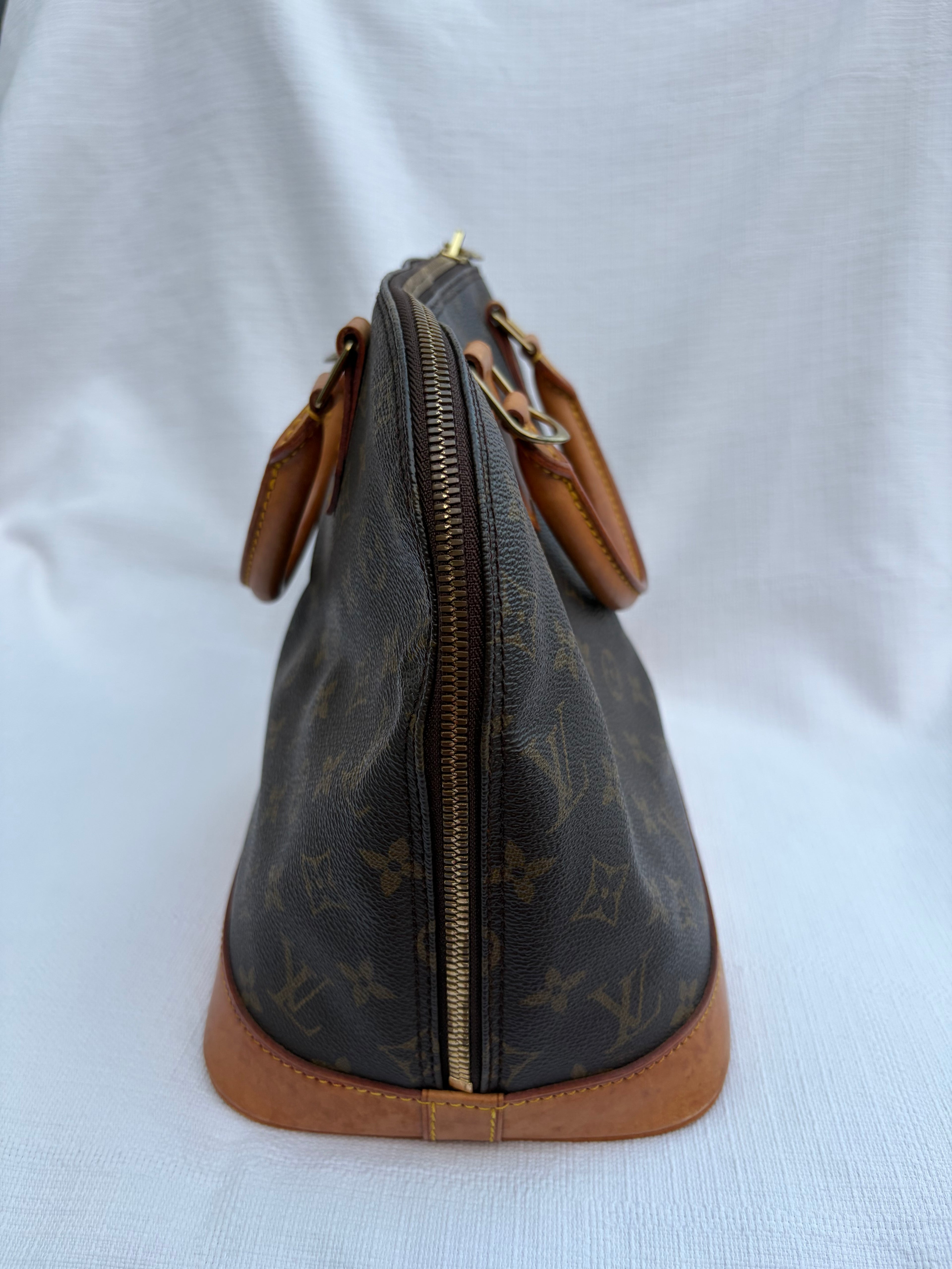 Louis Vuitton Alma