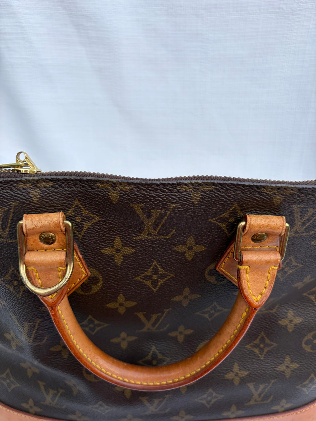 Louis Vuitton Alma