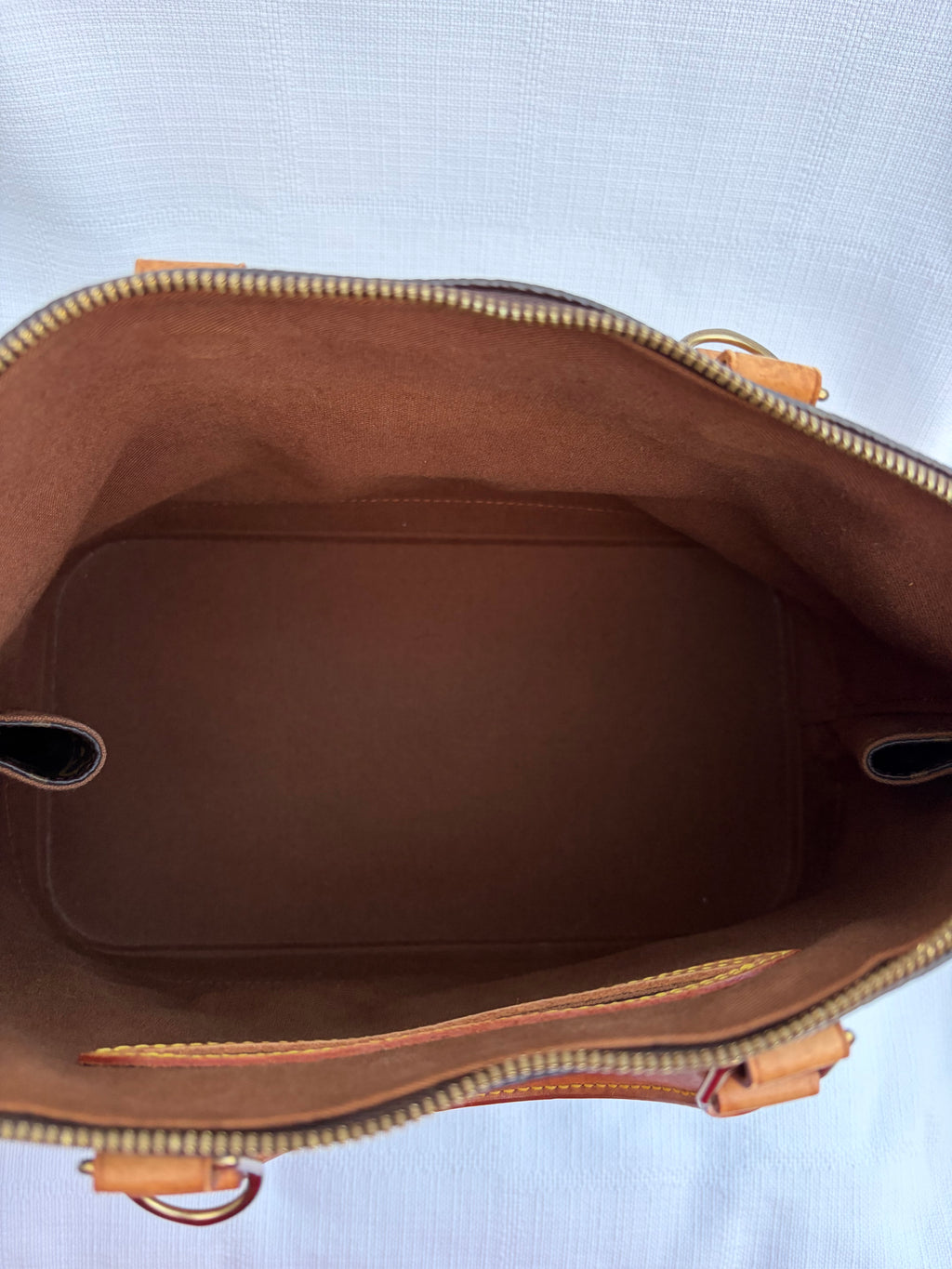 Louis Vuitton Alma