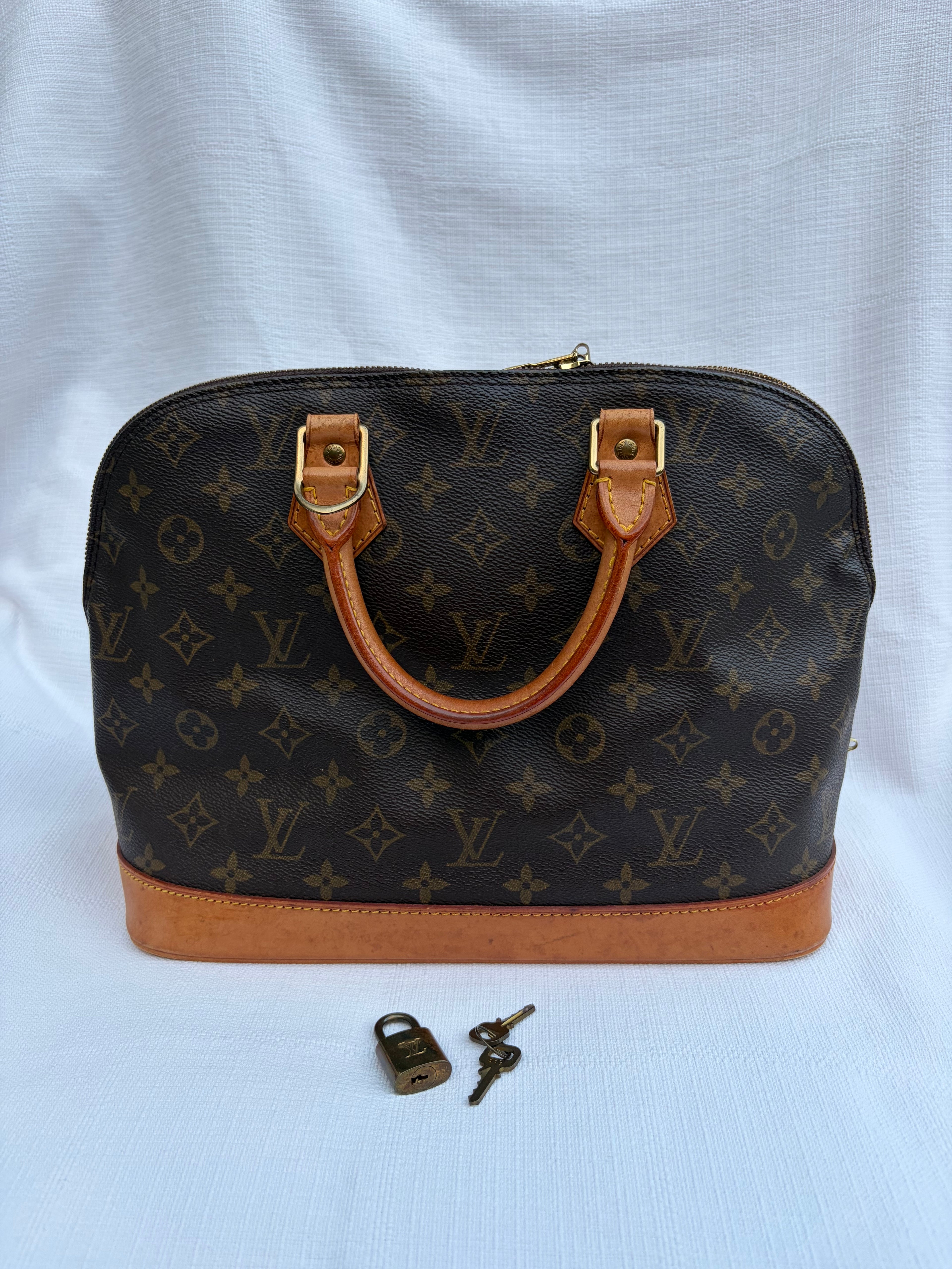Louis Vuitton Alma