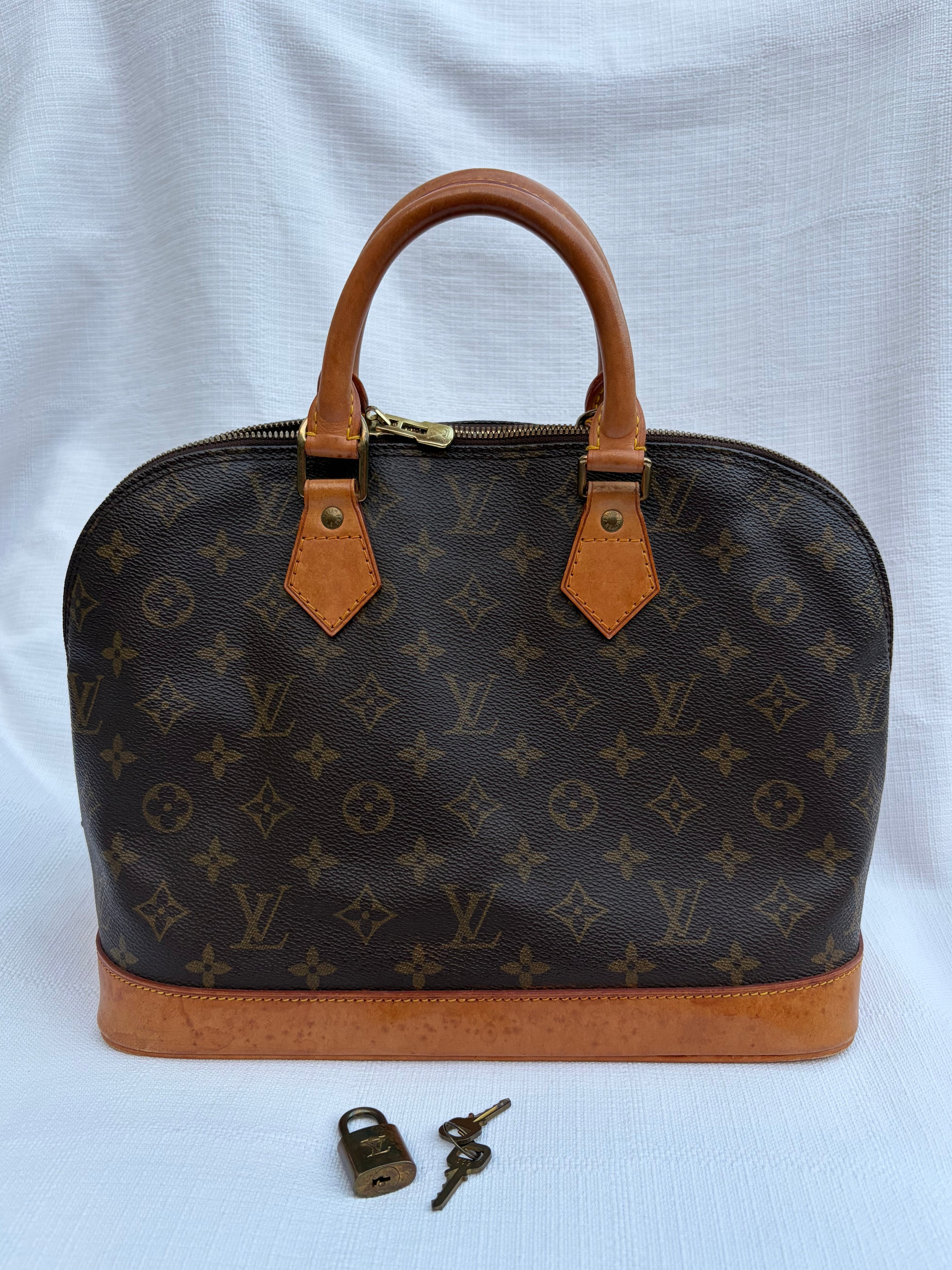 Louis Vuitton Alma